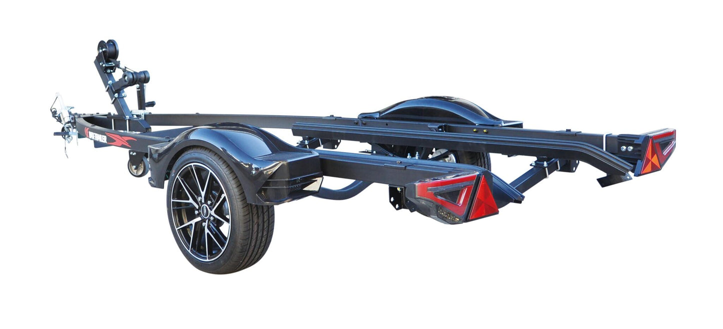 MAXTRAILER ADEL STEEL BODY 1 boat capacity Steel body small car 500kg 2020-10 Trailer