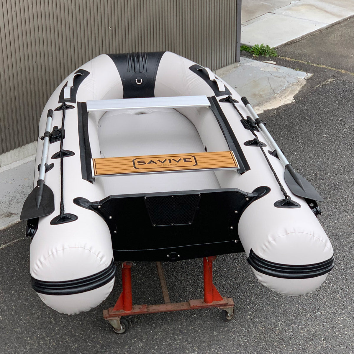 【1年保証】ゴムボート 4人乗り 免許不要 ミニボート 釣り 3m エントリーセット SUZUKI スズキ 船外機付き 2馬力 インフレータブルボート 予備検査なし 手漕ぎ SAVIVE SV-IBA300-ENT
