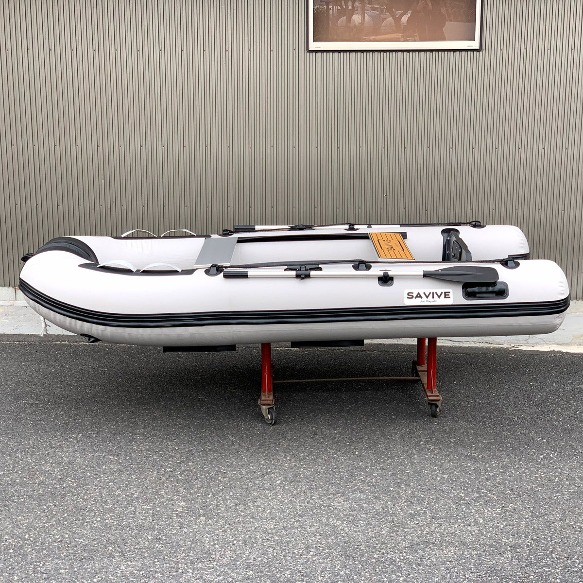 【1年保証】ゴムボート 4人乗り 免許不要 ミニボート 釣り 3m エントリーセット SUZUKI スズキ 船外機付き 2馬力 インフレータブルボート 予備検査なし 手漕ぎ SAVIVE SV-IBA300-ENT