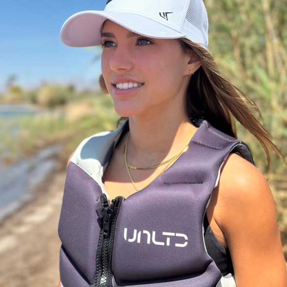 2025新作 UNLIMITED CLASS WOMEN NEO VEST レディース ライフジャケット 水上バイク ライフベスト 小型特殊 JCI UV2505