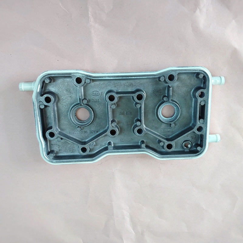 【在庫処分セール】 SEADOO 純正品 シリンダーヘッドカバー GSX(96-97)/GTX(96-97)/SPX(97)/XP(96-97) BRP #420923314