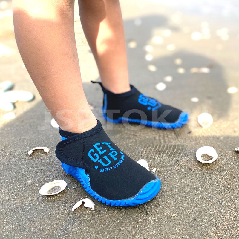 【半額】こども キッズ マリンシューズ アウトドア  海水浴  プール  水遊 水陸両用 ビーチサンダル  GCS-391