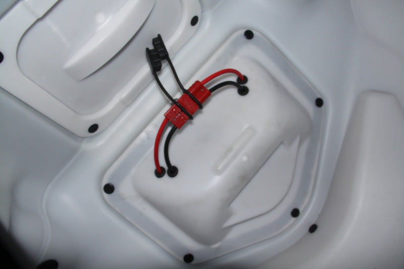 JL23900 Battery Quick Connect Plug (Joint Socket)