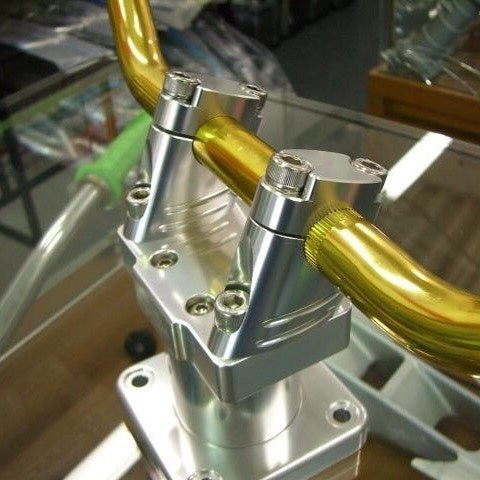 UL062 UNLIMITED オフセットクランプ(ハンドル径22.4mm)スタンダード ハンドルバー専用クランプ 水上バイク UNLIMITED アンリミテッド