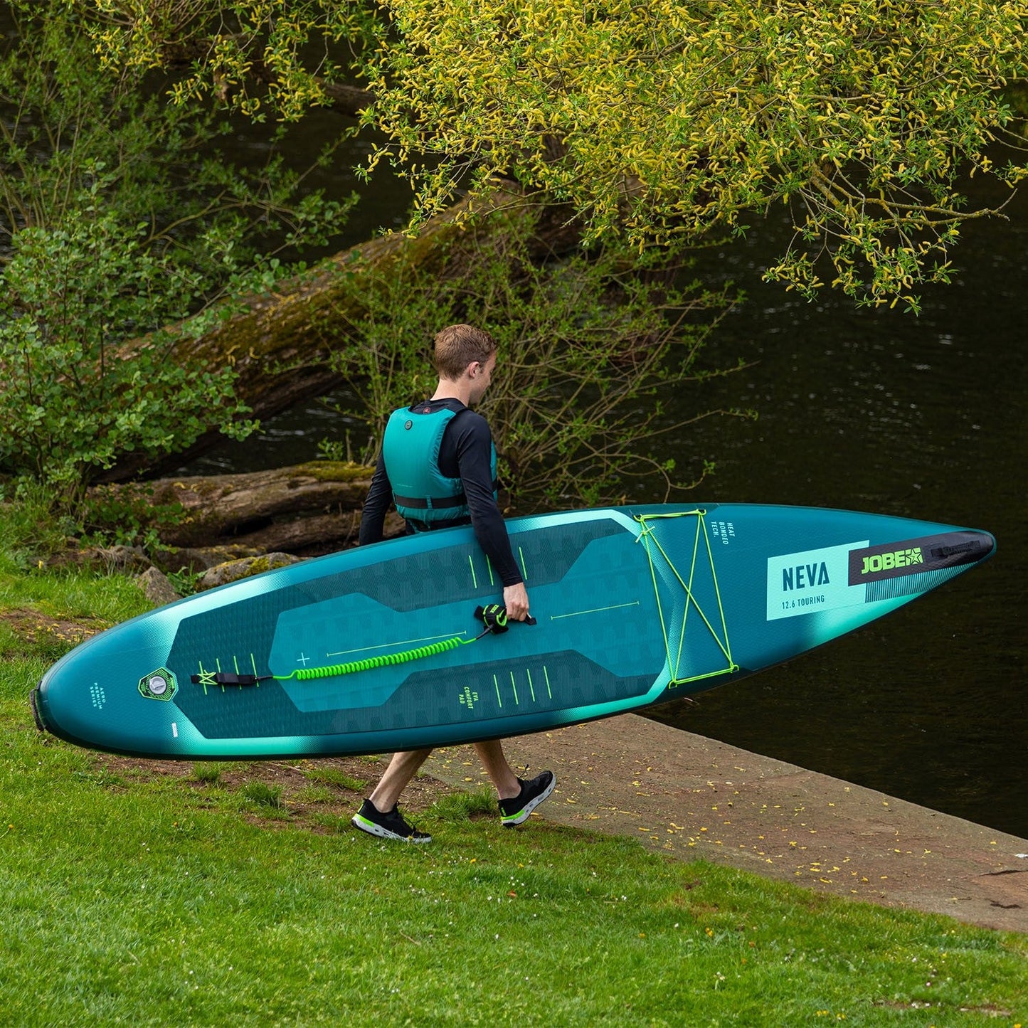 Jobe ジョベ SUP スタンドアップパドルボード  Aero Neva エアロ ネヴァ 12.6パッケージ インフレータブル フルセット 486425002