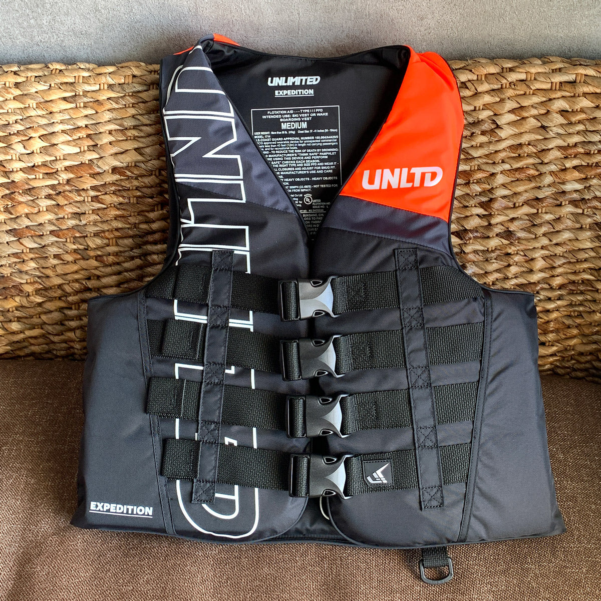 UNLIMITED ナイロンベスト ライフベスト ライフジャケット 大人用 EXPEDITION アンリミテッド UV2602 2026新作