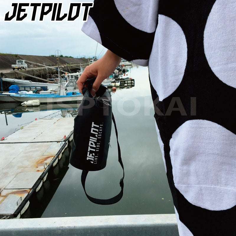 JETPILOT ジェットパイロット ロール　バッグ　2リットル　ミニ WATERPROOF　防水　ターポリン　マリンスポーツ　サーフィン　ボート海水浴　プール
